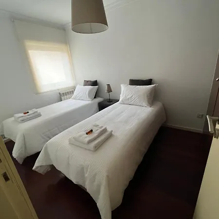 Foz Velha House Порту